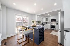 23 Fenflower Court, Brampton, ON L7A 1H3