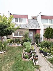 2901 Jane Street 52, Toronto, ON M3N 2J8