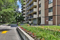 5 Frith Road 711, Toronto, ON M3N 2L5