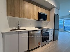 5105 Hurontario Street 631, Mississauga, ON L4Z 0C9