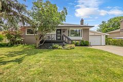 98 Miller Road, Oakville, ON L6H 1J9