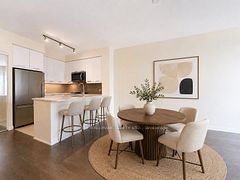 35 Watergarden Drive 1711, Mississauga, ON L5R 0G8