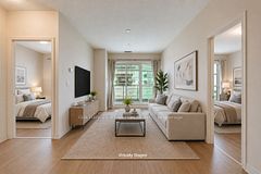 39 Annie Craig Drive 1512, Toronto, ON M8V 0H1