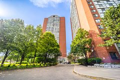 4185 Shipp Drive 911, Mississauga, ON L4Z 2Y8