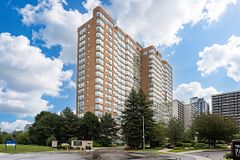 1276 Maple Crossing Boulevard 611, Burlington, ON L7S 2J9