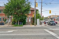 1508 Dupont Street, Toronto, ON M6P 4G7