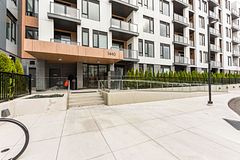 1440 Clarriage Court 603, Milton, ON L9E 1B3