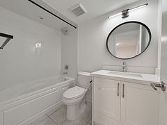 175 William Duncan Road 5, Toronto, ON M3K 0B8
