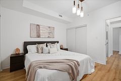 70 Stewart Street 102, Oakville, ON L6K 1X5