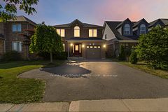2927 Westoak Trails Boulevard, Oakville, ON L6M 4V2