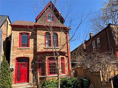 55 West Lodge Avenue Main, Toronto, ON M6K 2T6