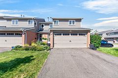 3125 Fifth Line W 52, Mississauga, ON L5L 3S8