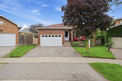 2035 Pen Street, Oakville, ON L6H 3L2
