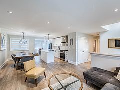 16 Lesbury Avenue, Brampton, ON L6W 3A3