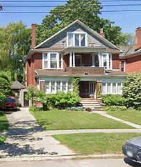 310 High Park Avenue, Toronto, ON M6P 2S7