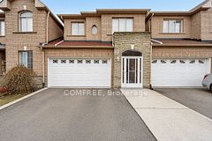 15D View Green Crescent, Toronto, ON M9W 7C9