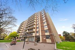 5 Frith Road 105, Toronto, ON M3N 2L5