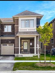 30 Circus Crescent, Brampton, ON L7A 5E3