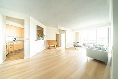 1 Belvedere Court 1707, Brampton, ON L6V 4M6