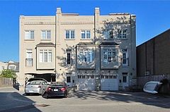 2351 Lakeshore Road W 3, Oakville, ON L6L 1H4