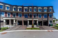 102 Salina Street, Mississauga, ON L5M 2S5