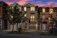 12 Lambrinos Lane, Toronto, ON M3N 0A1