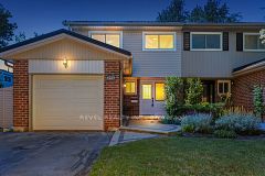 2996 Salerno Crescent, Mississauga, ON L5N 1T6