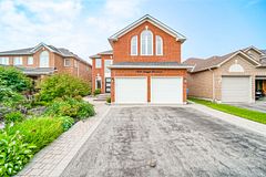 7206 Terragar Boulevard, Mississauga, ON L5N 7M5