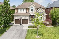 2207 Mariposa Road, Oakville, ON L6M 4S1