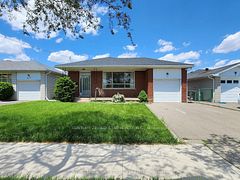 57 Norfield Crescent Lower level, Toronto, ON M9W 1X5