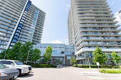 4675 Metcalfe Avenue 804, Mississauga, ON L5M 0Z8