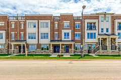 3018 John McKay Boulevard S, Oakville, ON L6H 3Z9