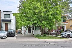 91 South Kingsway Way, Toronto, ON M6S 3T4