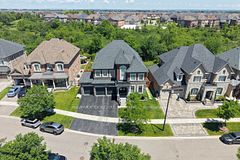26 Spain Crescent, Brampton, ON L6P 4G8