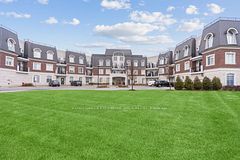 2300 Upper Middle Road 207, Oakville, ON L6M 4G6