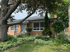 20 Lloyd Manor Road, Toronto, ON M9B 5H6