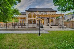 2115 Rebecca Street, Oakville, ON L6L 2A4