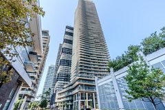 38 Annie Craig Drive 2403, Toronto, ON M8V 0G9