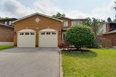 12 Jason Crescent, Halton Hills, ON L7G 4Z4
