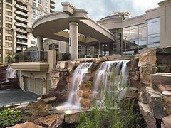 3880 Duke Of York Boulevard 1204, Mississauga, ON L5B 4M7