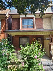 449 Pacific Avenue, Toronto, ON M6P 2R3