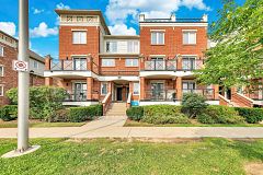 2557 Sixth Line W 6, Oakville, ON L6H 0H7