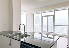 4065 Brickstone Mews 704, Mississauga, ON L5B 0G3