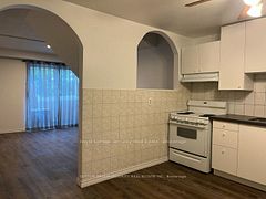 1746A Eglinton Avenue W 2, Toronto, ON M6E 2H6