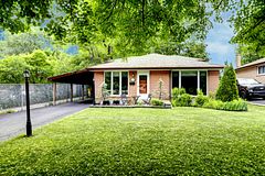 2694 Truscott Drive, Mississauga, ON L5J 2B7