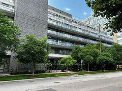8 Fieldway Road 616, Toronto, ON M8Z 0C3