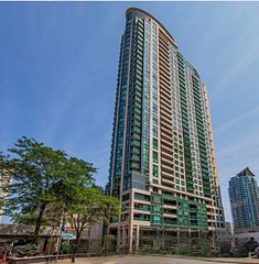 208 Enfield Place 2007, Mississauga, ON L5B 0G8