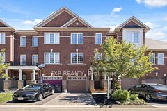 5 Garden Park Lane, Brampton, ON L6X 0H1