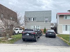 6 GOLD FINCH Court, Brampton, ON L6S 2K7