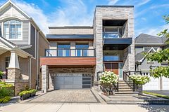 3329 Merion Gardens, Oakville, ON L6M 5K9